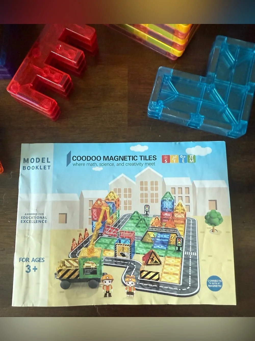 Coodoo Magnetic Tiles City Construction Set With Crane over 130 Pieces EUC